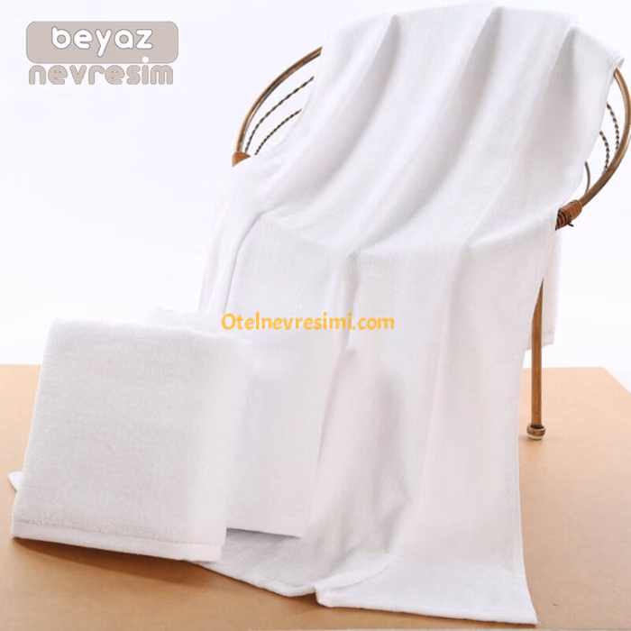 Puntel Serisi Banyo Havlusu 70x140 cm 500 gr